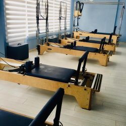 Esta Pilates & Academy
