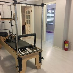 Esta Pilates & Academy